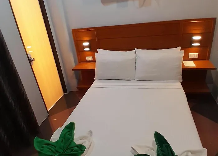 Cerca Hotel